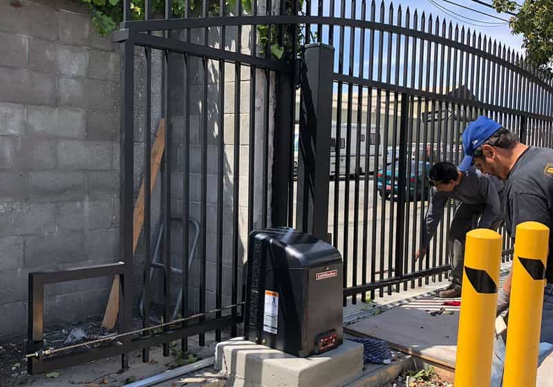Quando substituir o motor do portão? Sinais de que chegou a hora